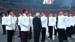President Tony Tan looks at markers and not soldiers