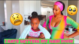 MY DAUGHTER WON'T LET ME DO HER HAIR...(RUBBER BAND METHOD)