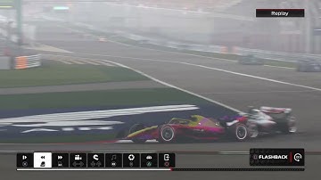 F1 22 - Great double overtake leads to disaster for Lando