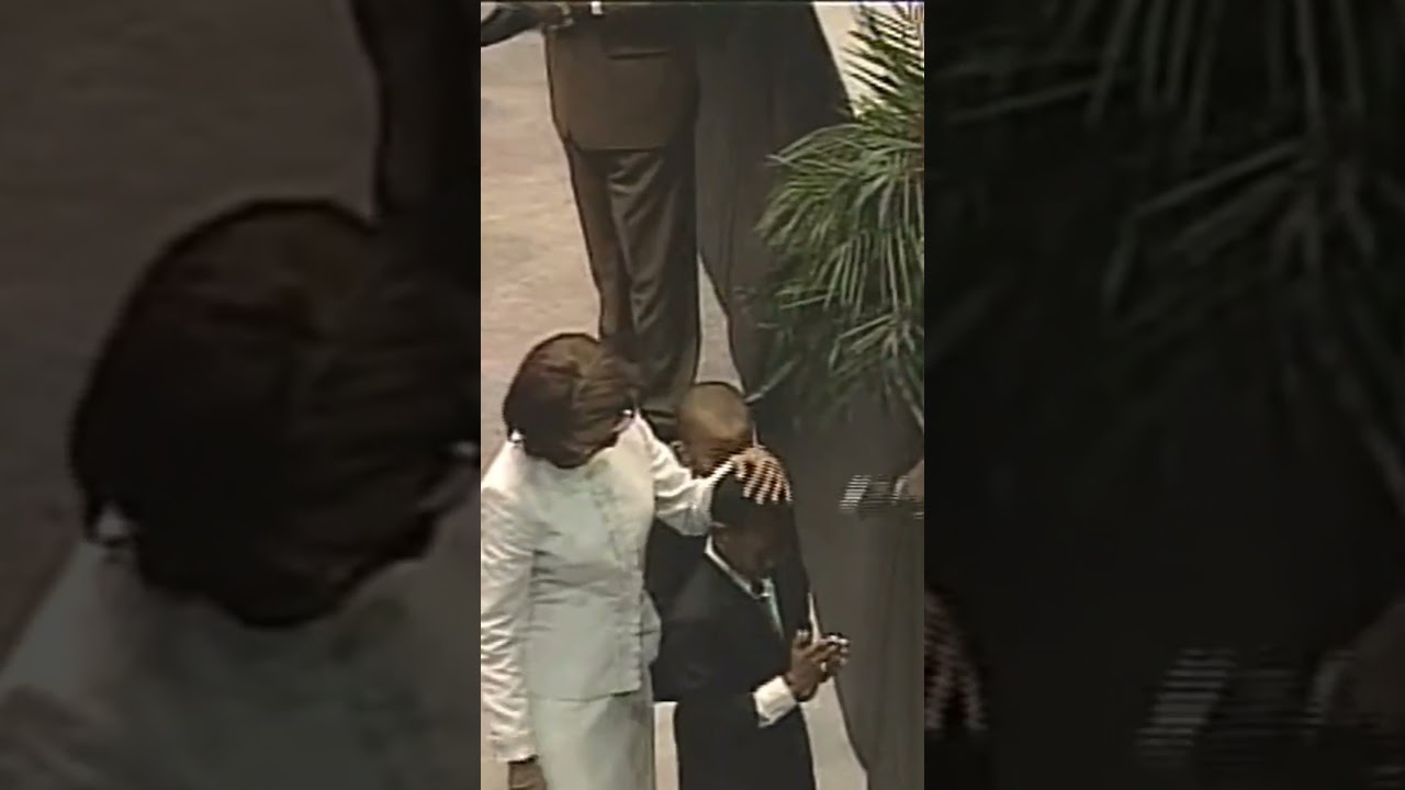 Little boy gets filled with the Holy Ghost (Speaking in Tongues) COGIC AIM Throwback Video #cogic