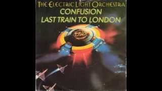 Video thumbnail of "last train to london - (version cumbia)"