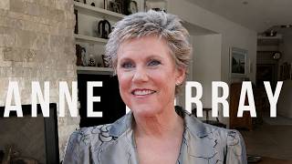 What Really Happened to Anne Murray, the Voice Behind “Snowbird”?