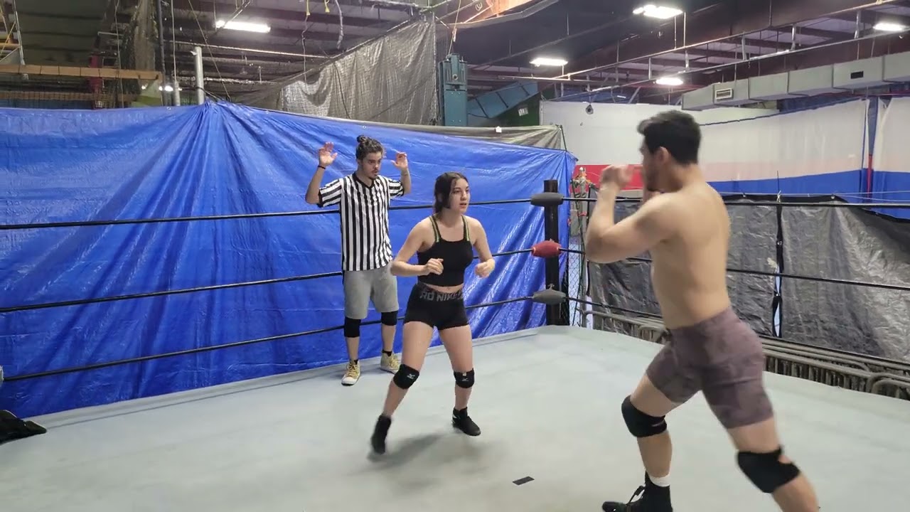 [INTERGENDER WRESTLING] Roger Mendez & Mike Datello v Suzy & Richie Morales