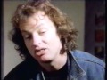 Capture de la vidéo Angus Young Of Ac/Dc Interview, 1990