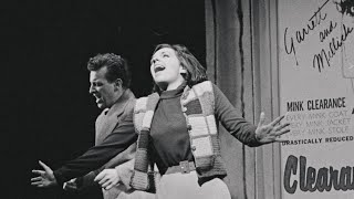 Sing Happy – Liza Minnelli (FLORA, THE RED MENACE)