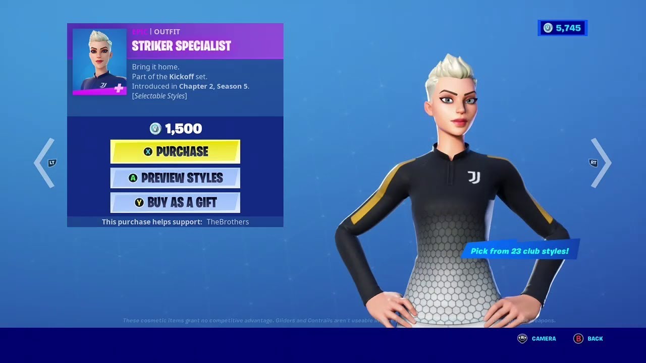 FORTNITE *NEW* STRIKER SPECIALIST SKIN GAMEPLAY  ( NEW SOCCER SKINS ) FORTNITE BATTLE ROYALE!