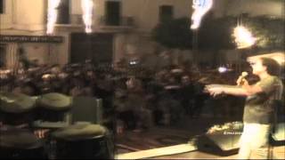 Franco Morgia de I BEANS live in Riesi (Sto piangendo, Come pioveva, Cara - I Beans)