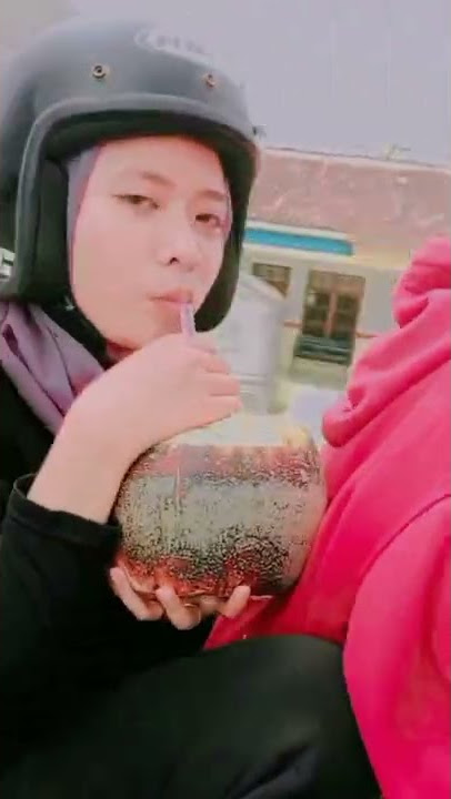 #upinipin Cosplay Jadi Monyet Upin Ipin Minum Air Kelapa