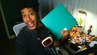 LIVE : UNBOXING : Smoke With Me
