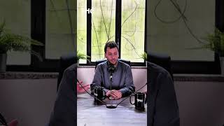 RISPOSTA DELLA SOCIETÀ CON ALBERTO STASI con LUCA PALLAVIDINO #shorts #podcast #thetable