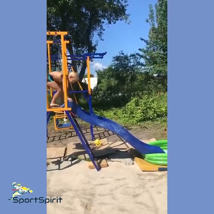 Детский спортивный комплекс с горкой - YouTube
