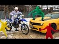 Green Man on Convertible Corvette VS Yellow Man & Red Man on Chevy Camaro for Kids