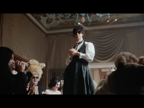 NIKOTIN - Kaiser von Österreich [Official Video]