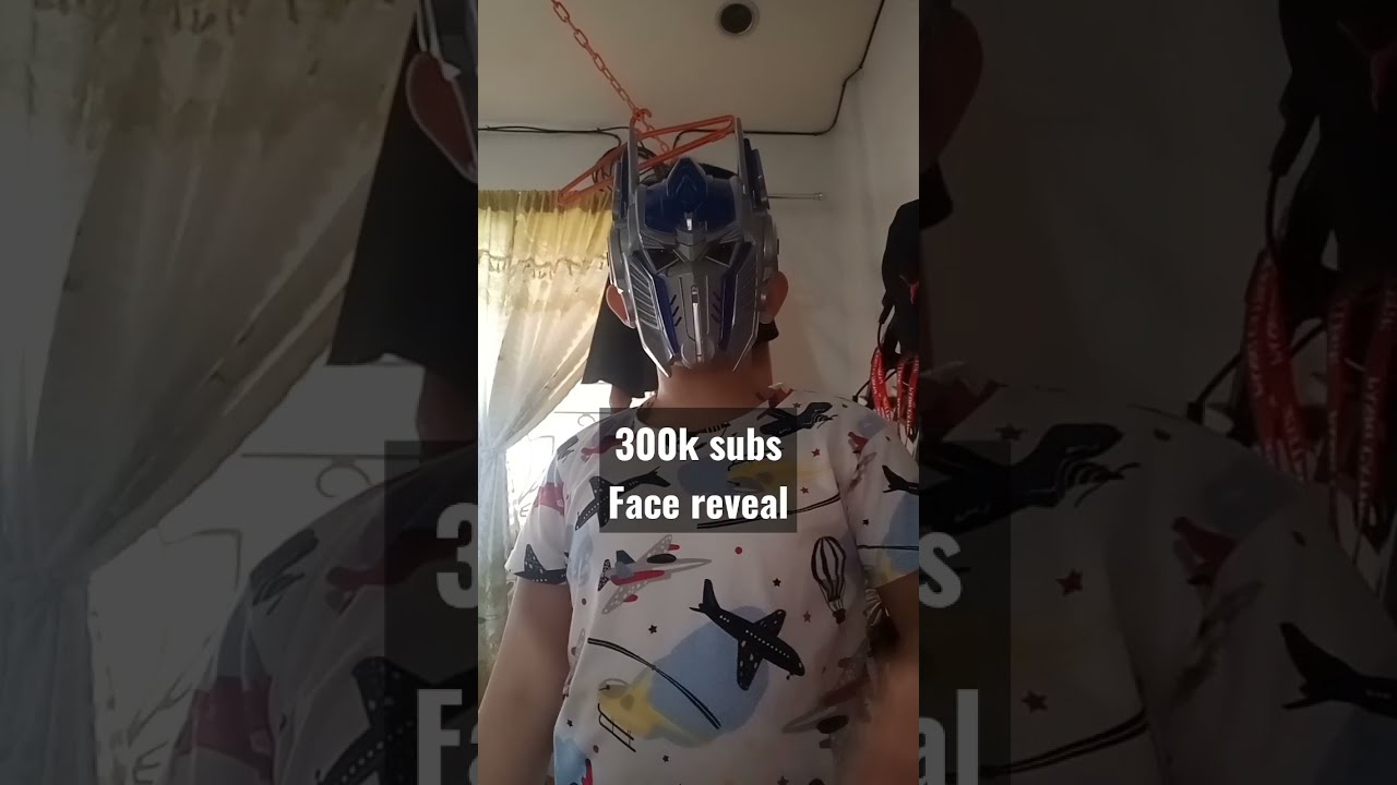 300k Face Reveal