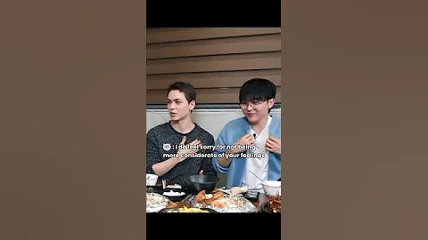 Vernon handled Seungkwan very well.  #seventeen #vernon #seungkwan #verkwan