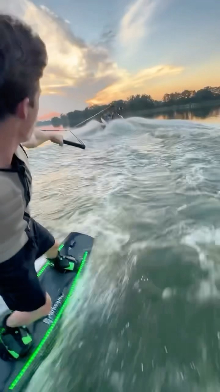#JasonDeruloTV // Wakeboarding ?‍♀️ #GotPermissionToPost From IG @chaselocke_501 #FromTheIslands