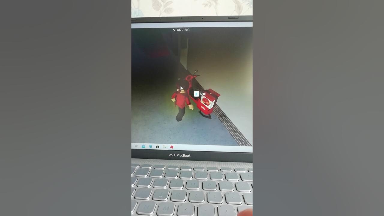 How to drive in bloxburg on a laptop YouTube