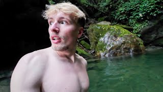 TERRIFIANTE découverte dans la jungle au Népal 🇳🇵