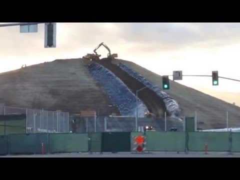 is-apple-building-a-half-pipe-