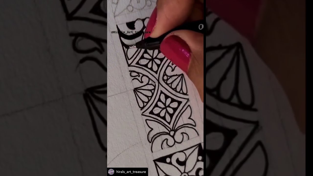 Lovely mandala by @hirals_art_treasure 