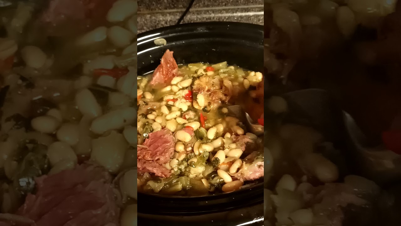 Cooking Great Northern Beans With Smoked Ham hocks and Smoked Neck bones Delicious YouTube