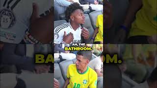 Speed's chaotic bathroom break during the Brazil vs Morocco match!
