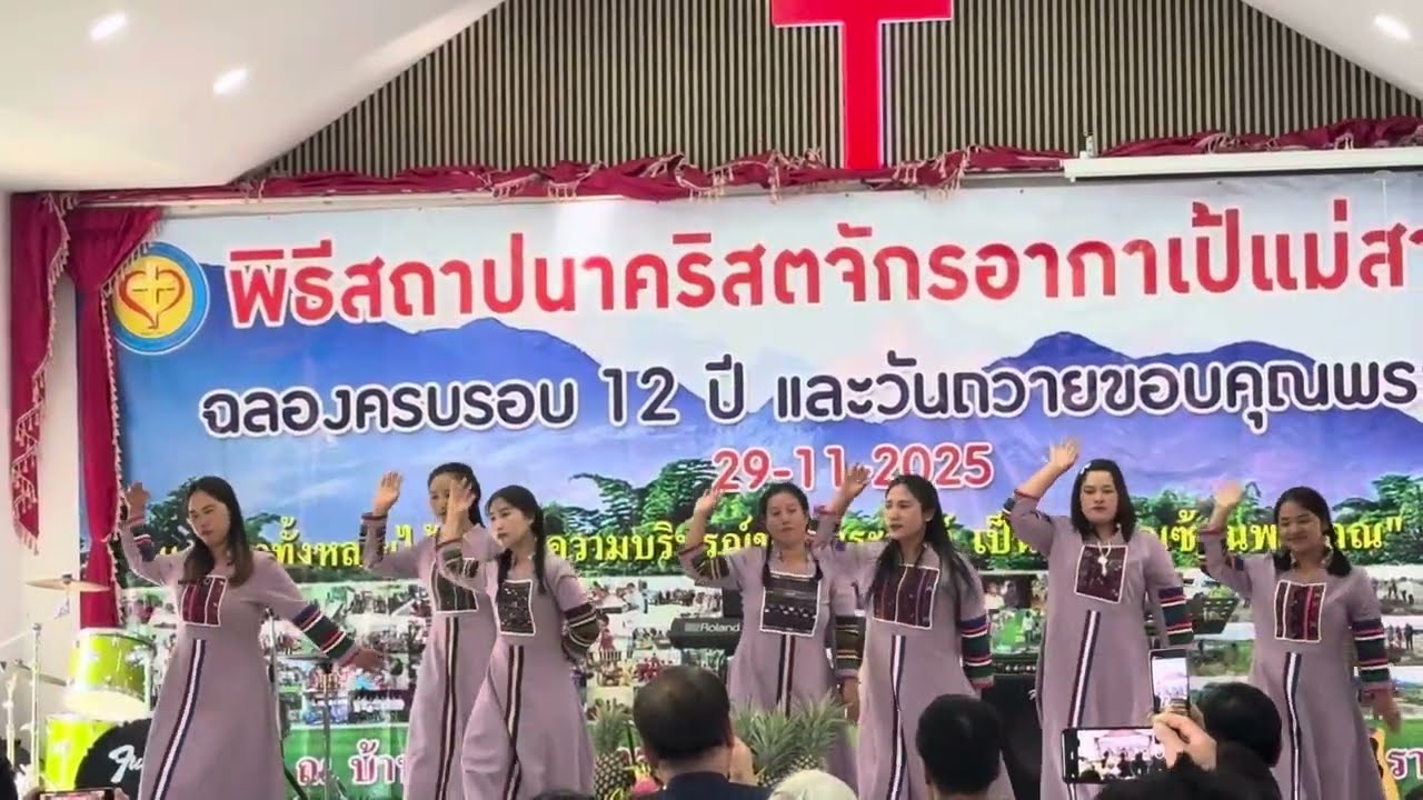 Dance music, beautiful music of Li Su's dress.