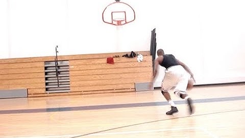 Dre Baldwin: Off-the-Catch Between Legs Dribble Pullup Jumpshot Pt. 1 | Shooting Guard Scoring Move