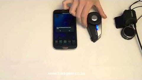 Sena 20S : Pairing the 20S to a Smartphone with NFC & 2 headsets together using motion sensor