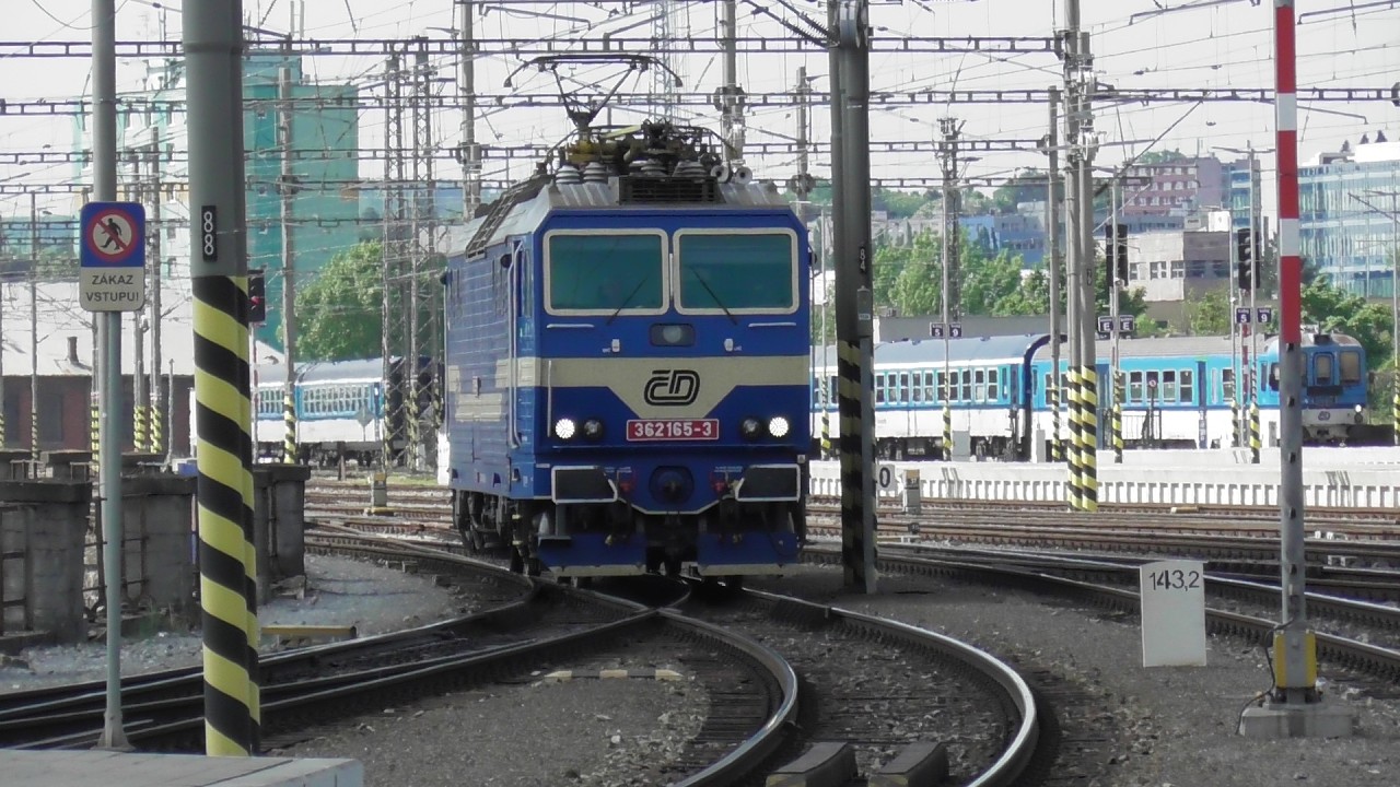 Vlaky Brno hl.n 1.5.2025