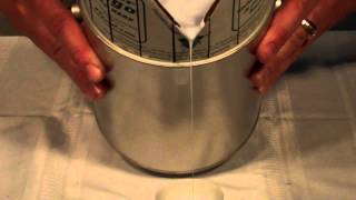 How to use a VSpout paint pour spout.