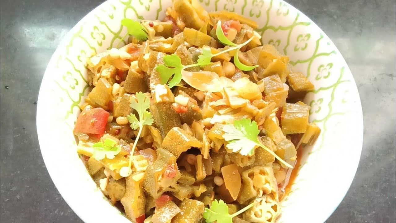 ladyfinger curry healthy and tasty recipe 👍 bhindi (okra curry) with ...