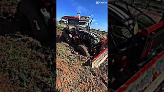 សប្បាយៗ🚜🔰🚸🎊#trator #automobile #អេមណាស់មេៗ #ឡានចាស់សុំរាប់អានផងមេៗ