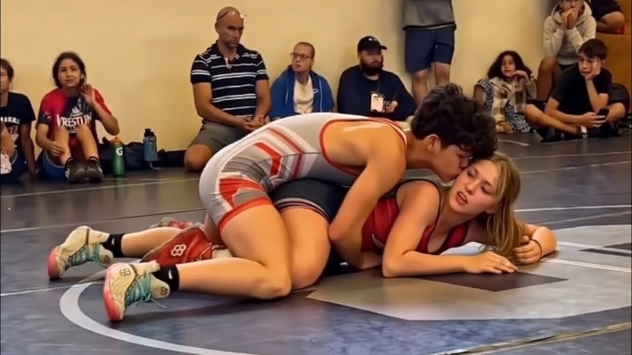 NoGi Jiu Jitsu Tournament😱 Girl V'S Boy wrestling submissions 🔥