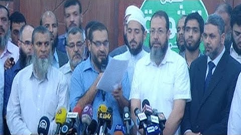 ردود فعل متباينة في مصر بعد بيان الجيش