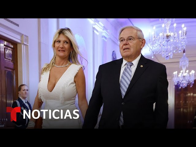 Muestran la gran cantidad de dinero que había en la casa de Menéndez | Noticias Telemundo