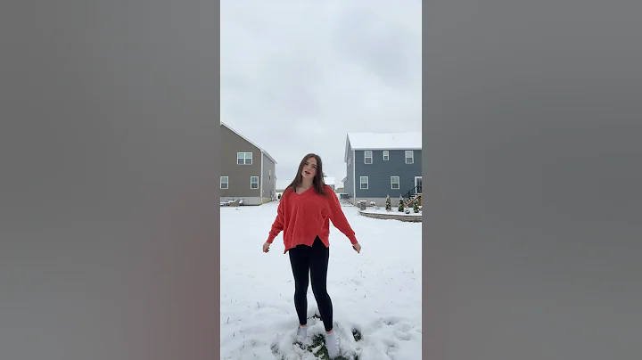 WHO IS EXCITED FOR CHRISTMAS?! 🎄🤍 #foryou #happy #fyp #viral #dance #shorts #ytshorts