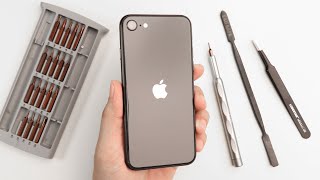 BONGKAR IPHONE SE 2020 - APPLE MENANG BANYAK! iPhone daur ulang tapi laku keras!