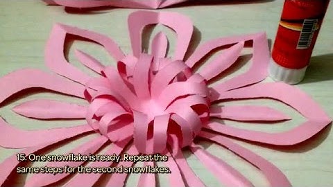 How To Make A Beautiful Glittered 3D Snowflake - DIY Crafts Tutorial - Guidecentral