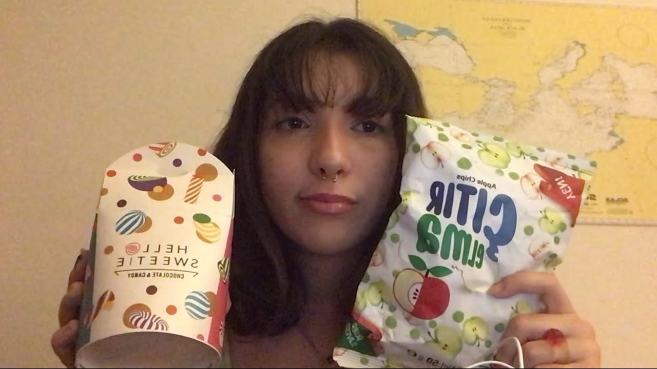 Şeker Ve Çıtır Elma Yiyorum (ağız sesleri) | Türkçe ASMR👧🏻