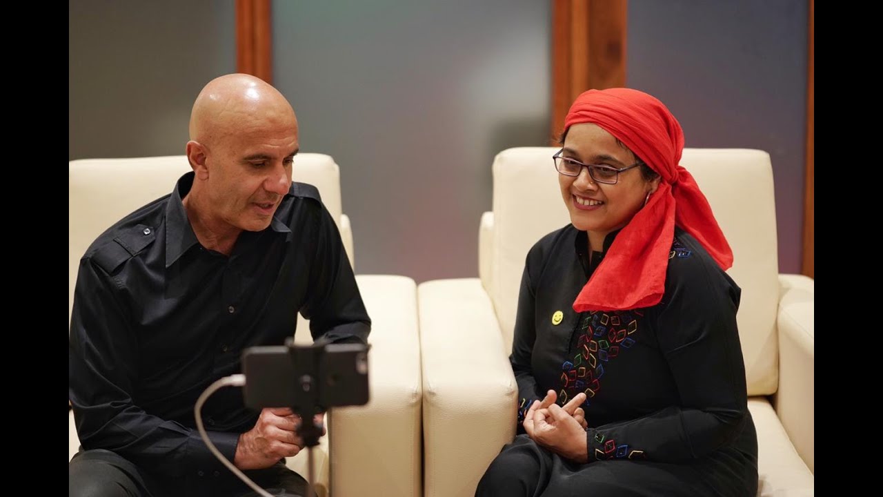 In conversation with ROBIN SHARMA I What does a SMILE mean  I Find out how a SMILE matters