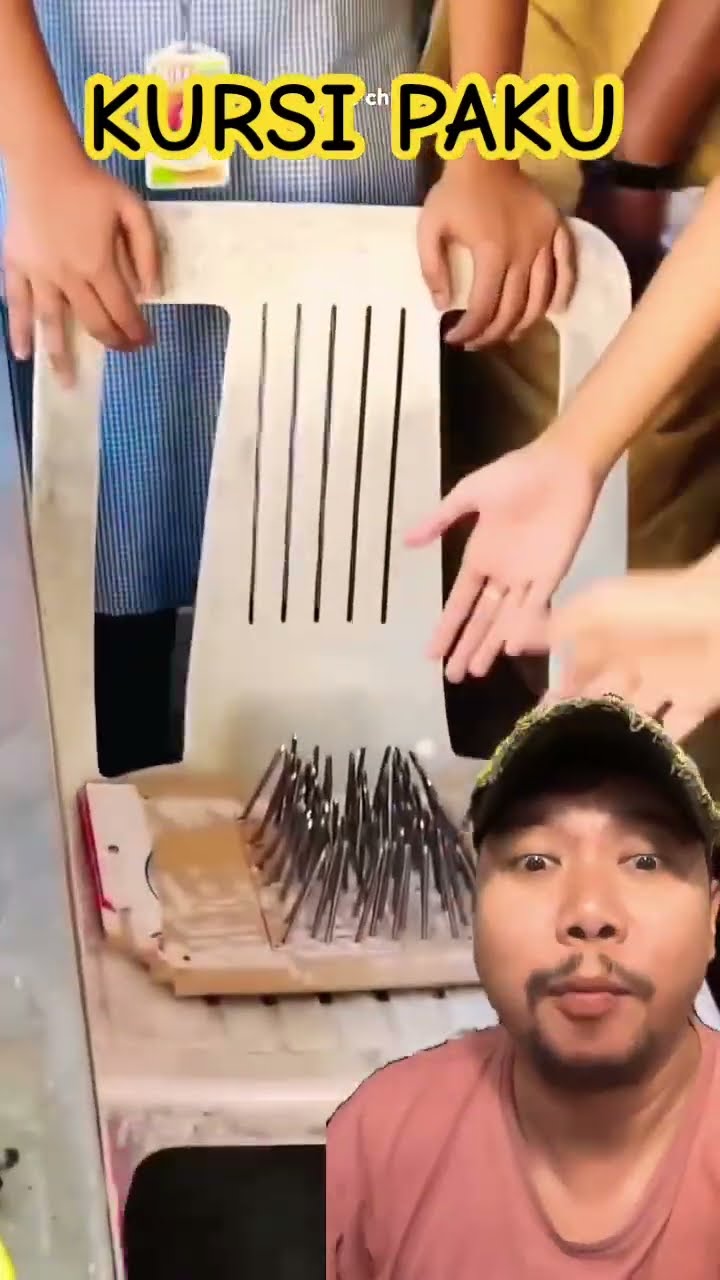 Kursi paku siapa Mau duduk!!!?? #funny #comedy #fun #trendingshorts #trending