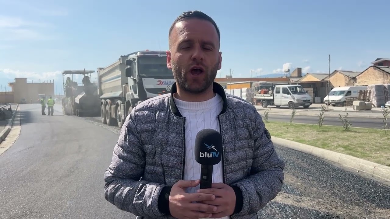 Asfaltohet rrethrrotullimi, por aksi drejt Portit mbetet i bllokuar