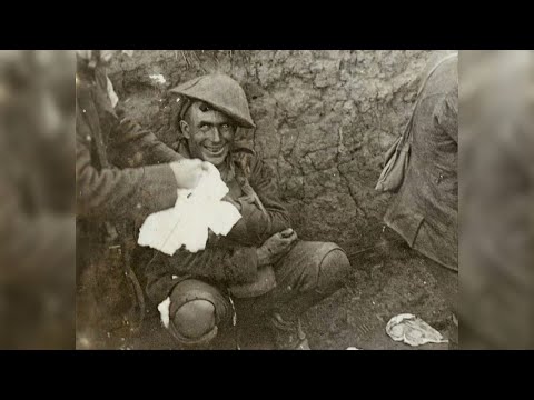 Βίντεο: Πώς ο Χίτλερ συνέτριψε τη Γιουγκοσλαβία και την Ελλάδα