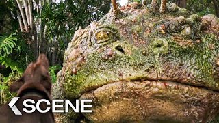 Gigantic Frog! Scene - LOVE AND MONSTERS (2020) screenshot 2