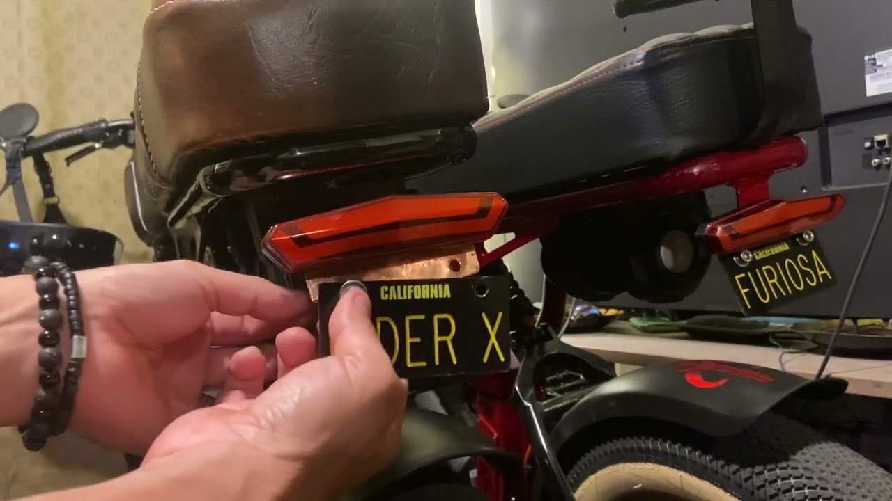 Ariel RiderXclas 52v DIYbike license plate install