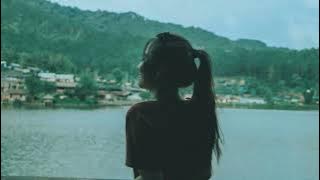 Tiara Andini menjadi dia Lirik cover by(Tami Aulia)