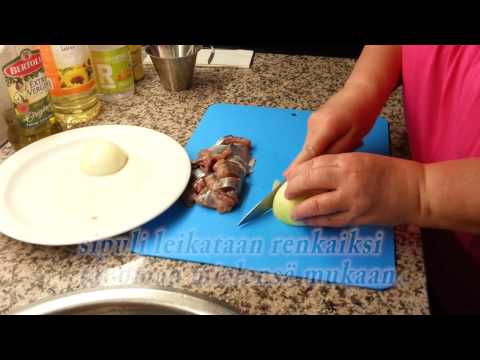 Video: Kuinka Tehdä Silakan Lehtisalaattia