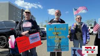 Anti-ICE rally in Hempstead Village
