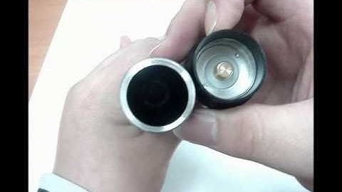 lightake:SmallSun ZY-1200L 5 x CREE Q5 3-Mode 300-Lumen LED Flashlight Black (2x18650)